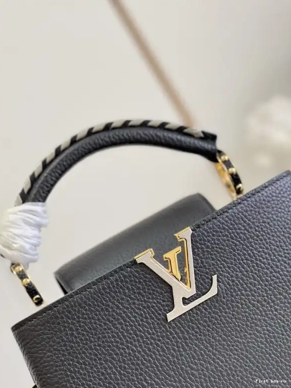 First bag ru VUITTON LOUIS BB CAPUCINES 0629